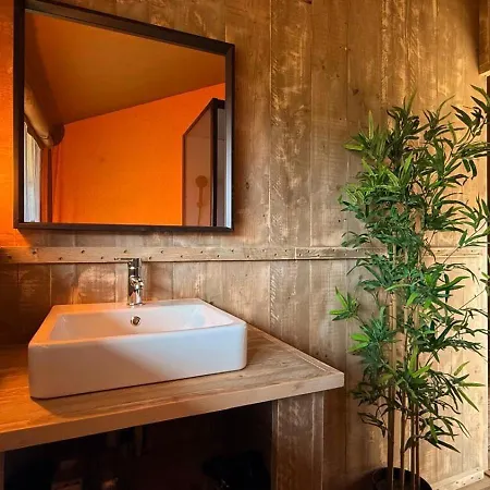 Glamping La Yurta Nel Luxe Ingerichte 6persoons Belltent Campsite